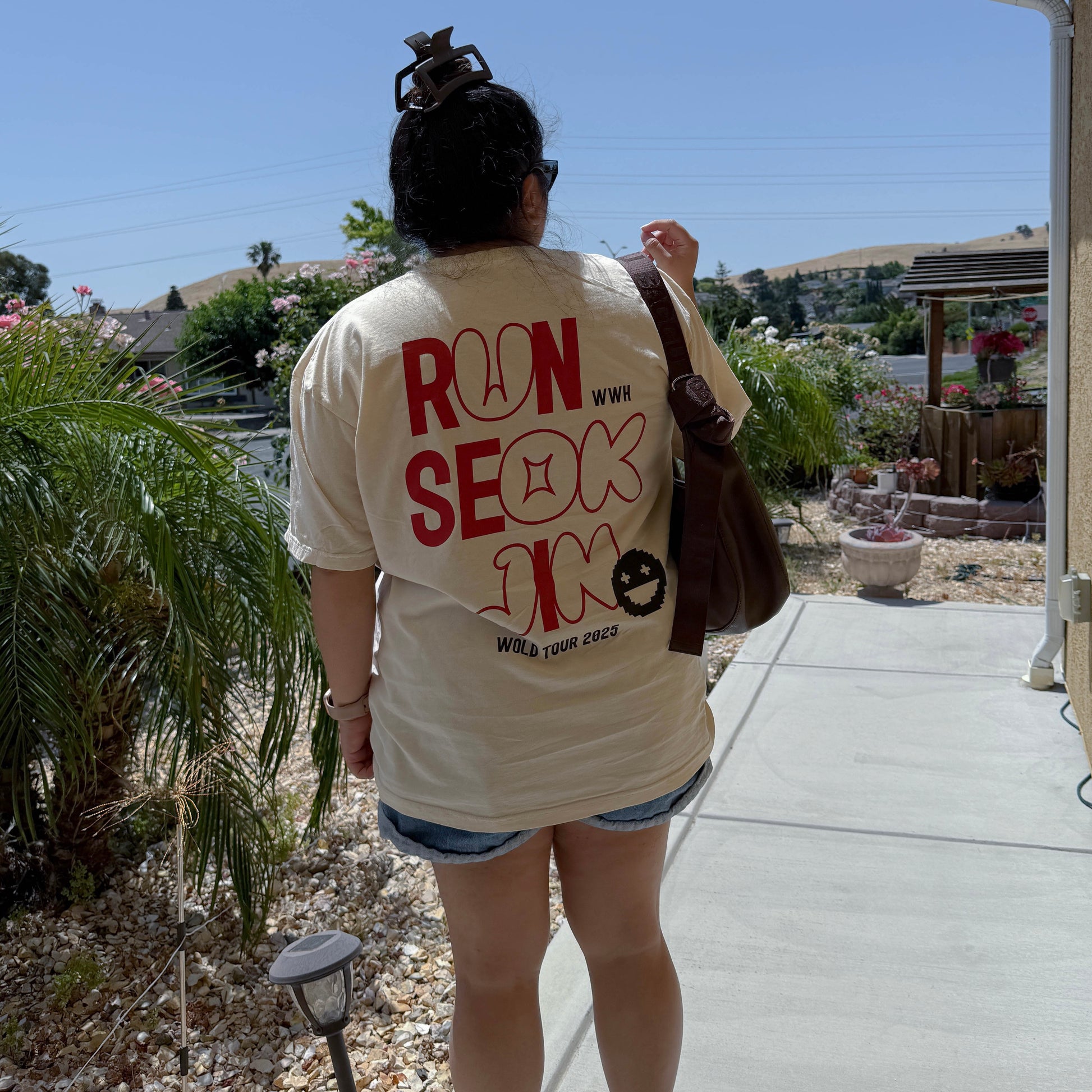 RUNSEOKJIN Tee // Ivory